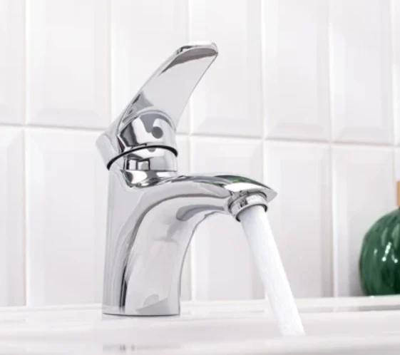 Смеситель для умывальника BOOU B8173-1 с коротким гусаком 2