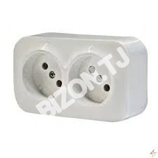 Розетка двойная без заземления, 16А LEGRAND QUTEO 782412