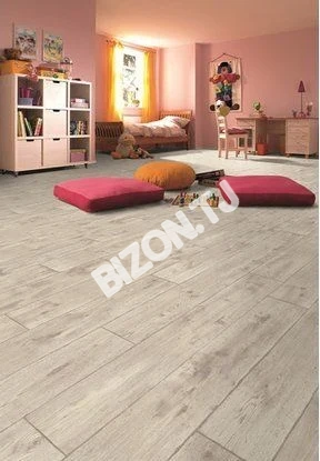 Ламинат Egger Classic EHL092, Дуб Винстра белый, класс 32