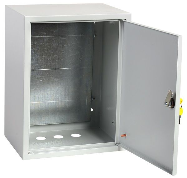Шкаф металлический с монтажной платой IEK ЩМП-1-0 36 УХЛ3 IP31 LIGHT (395х310х220мм)