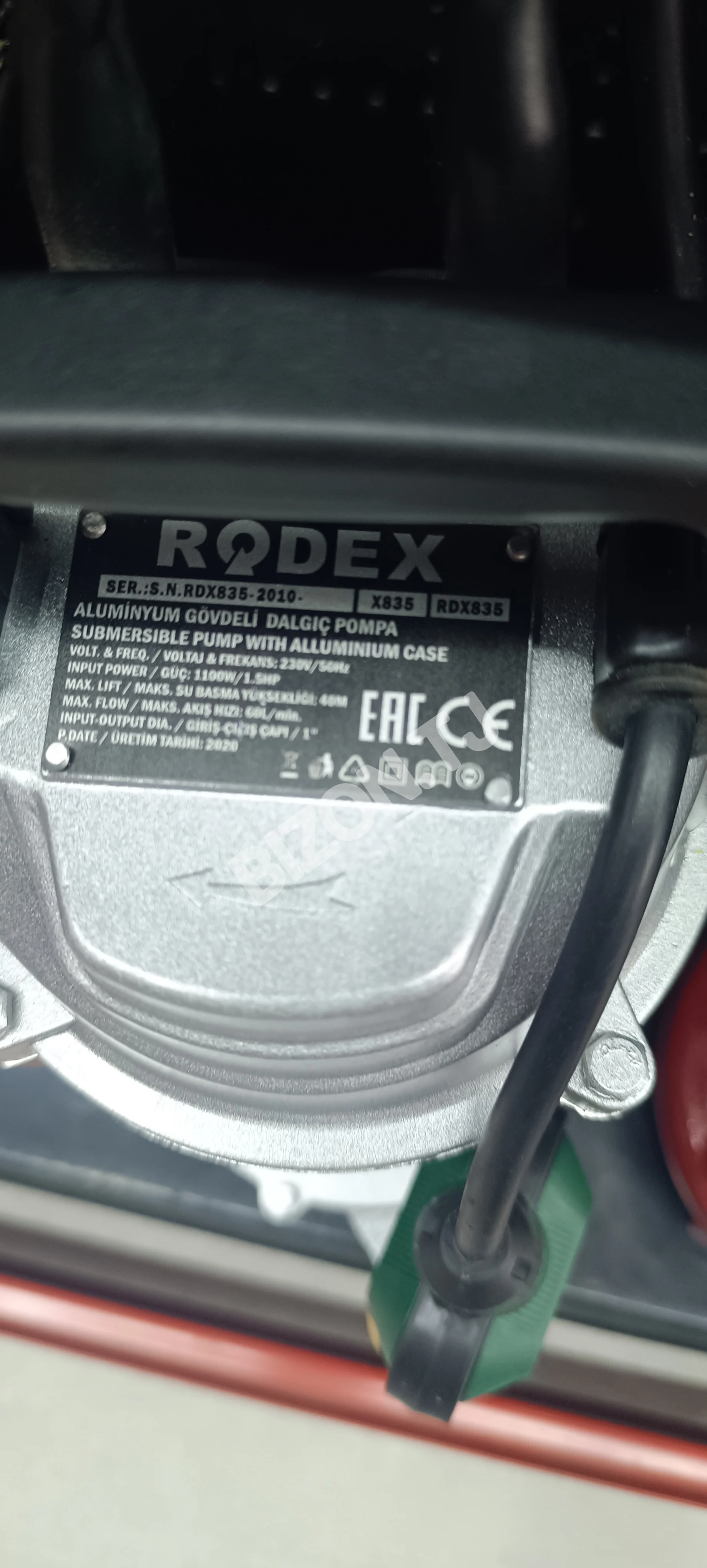 Погружной насос для чистой воды RODEX RDX835, 1100Вт 2