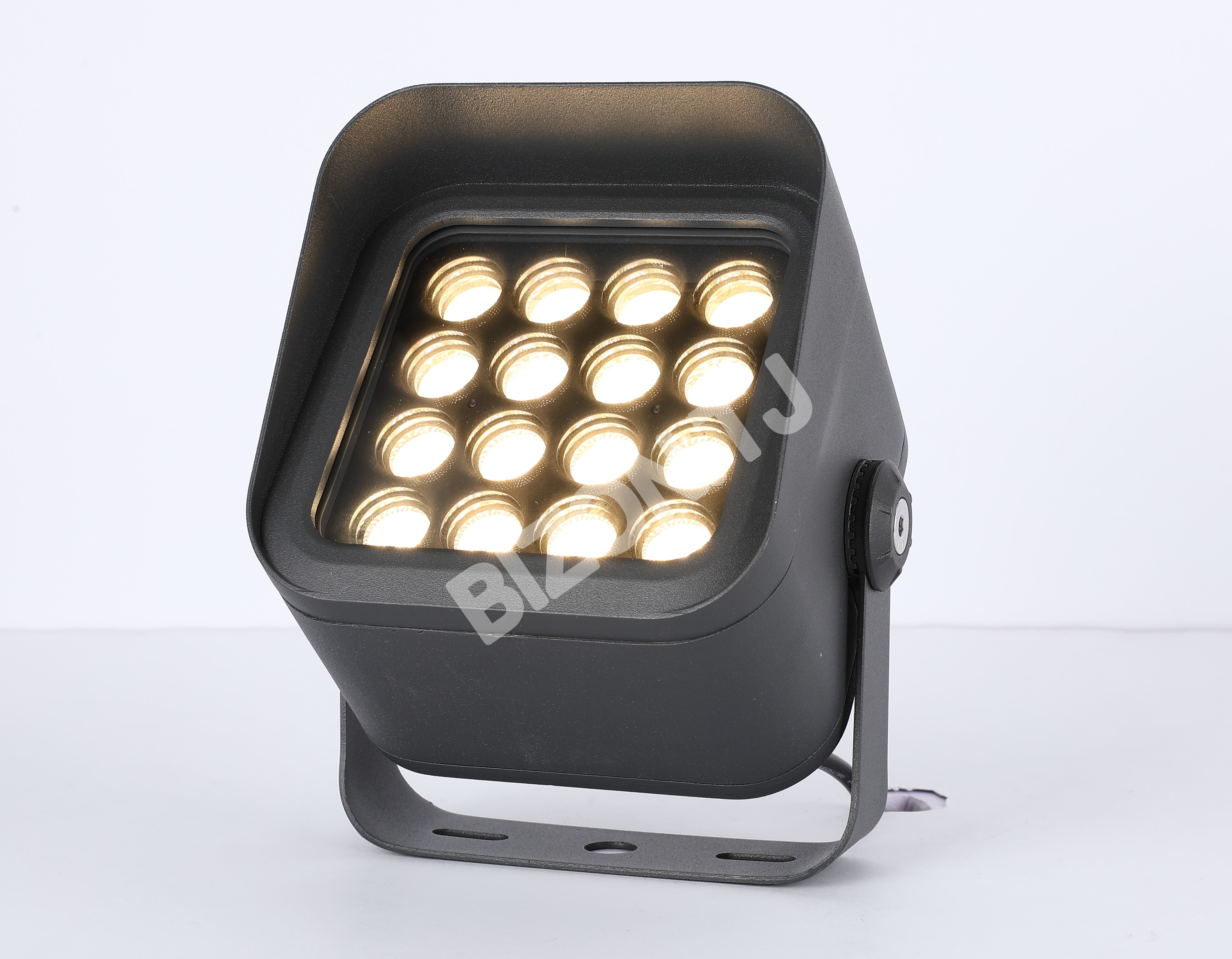 Светильник LED Flood светильник T10-3 32 Вт Dark серый 3000 К angle degree 17, 210-03318